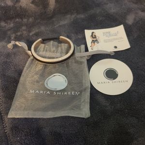 Maria Shireen hair tie bracelet gold